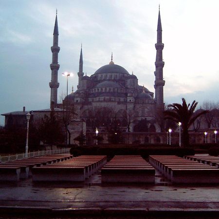 Kafkas Hotel Istanbul Exterior photo